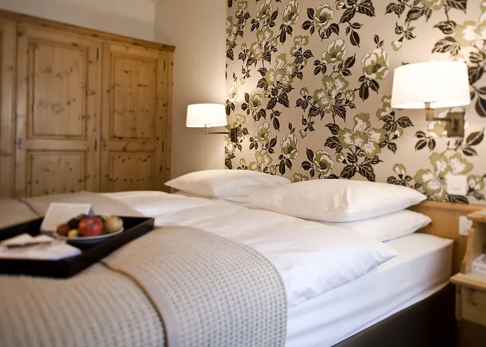 モロサニ シュバイツァーホフ ホテル 4*