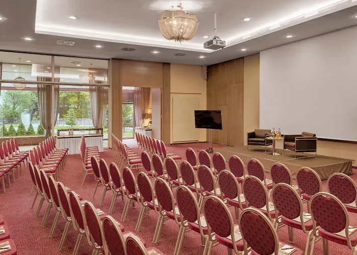 ホテル モロサニ シュバイツァーホフ