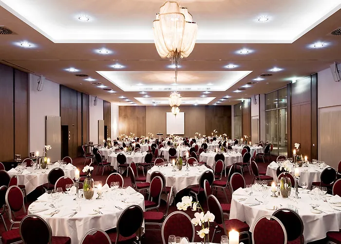 ホテル モロサニ シュバイツァーホフ ダヴォス・プラッツ