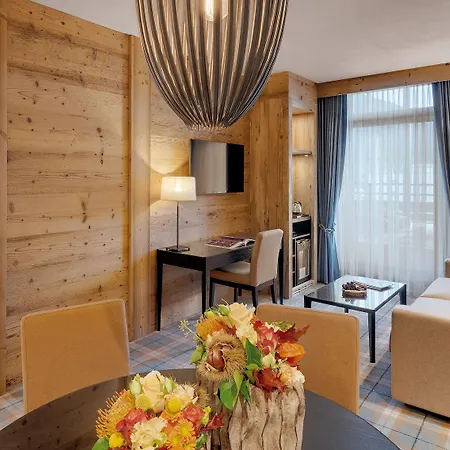 Morosani Schweizerhof Hotel
