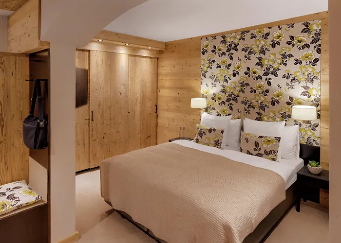 Morosani Schweizerhof Hotel