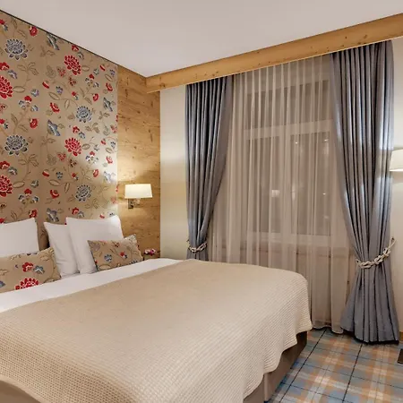 Morosani Schweizerhof 4*